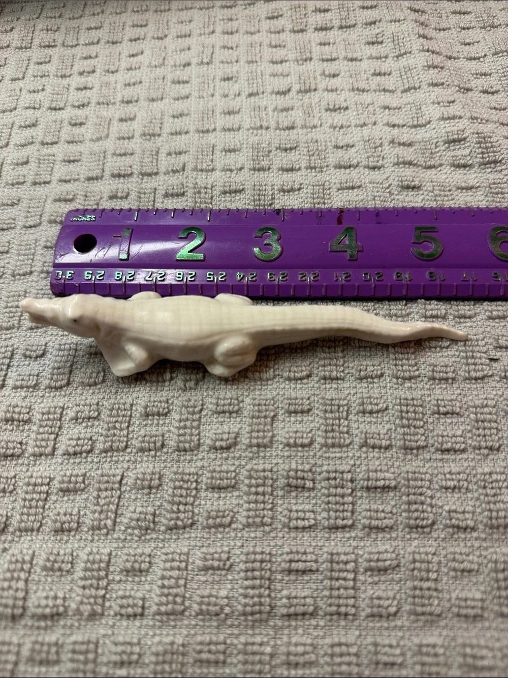 Vintage white Ceramic Alligator or crocodile figurine